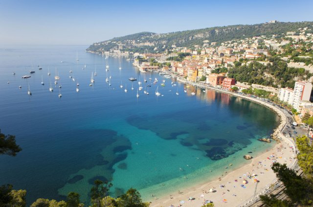 YACHT CHARTER SOUTH OF FRANCE