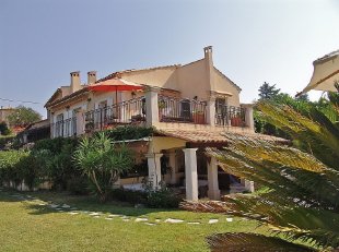 Villa rental with 5 bedroom - OPIO Image 1