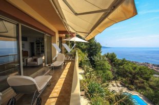 Contemporary Villa for sale panoramic sea view - ROQUEBRUNE CAP MARTIN Image 3
