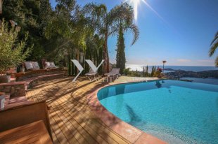 Villa for sale with a sea view and 4 bedroom - VILLEFRANCHE SUR MER Image 4
