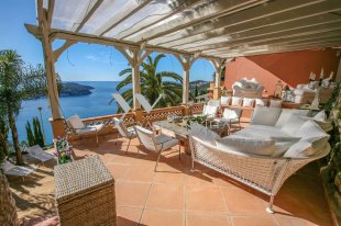 Villa for sale with a sea view and 4 bedroom - VILLEFRANCHE SUR MER Image 5