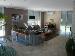 Contemporary Villa for sale with 3 bedroom - GOLFE JUAN Image 5