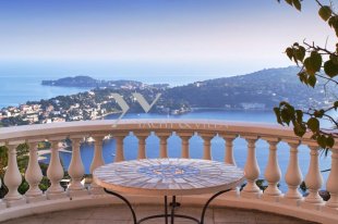 Classically Styled Villa for sale panoramic sea view - VILLEFRANCHE SUR MER Image 3