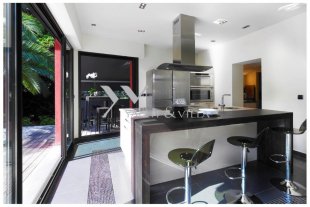 Villa rental with 5 bedroom - Cannes Californie Image 6