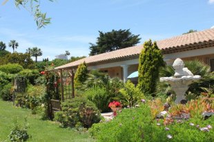 Villa for sale walking distance to the Garoupe beach - Cap d'Antibes Image 18