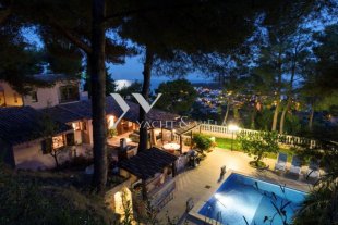 Villa à louer avec une vue mer et 5 chambres - Roquebrune Cap Martin Image 13