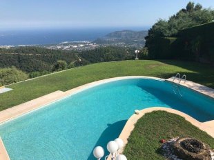 Villa à vendre avec une vue mer panoramique et 5 chambres - CANNES Image 4