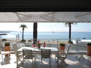 Beachfront apartment for rent with panoramic sea views and 3 bedrooms - GOLFE JUAN Image 3