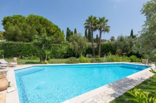 Villa for sale with 4 bedrooms - CAP D'ANTIBES Image 5