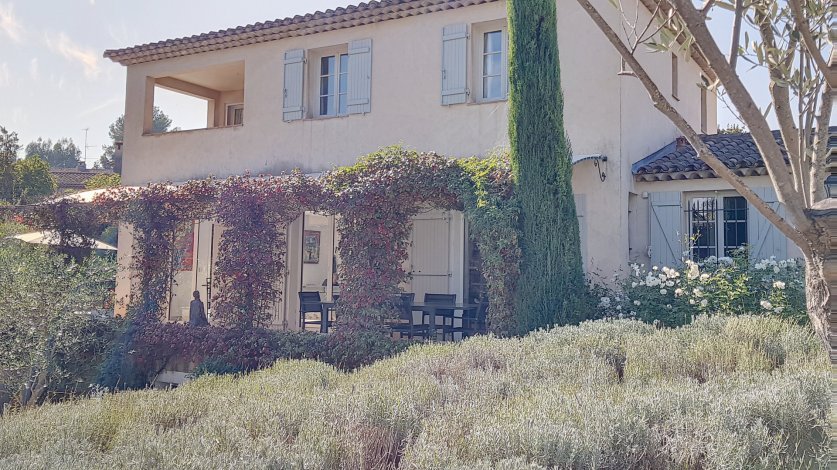 Villa located at walking distance to the village of Colle- Views on Saint Paul de Vence Image 6