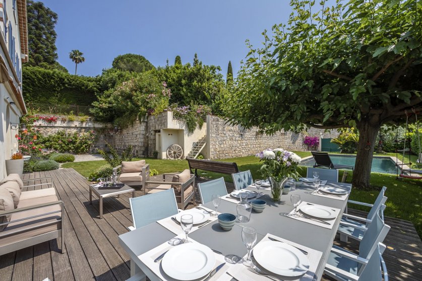6 bedrooms villa in a close domain on the Cap d'Antibes Image 4