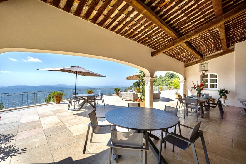 Wonderful villa on the hills with outstanding view on the sea and Saint-Cassien lake Image 11