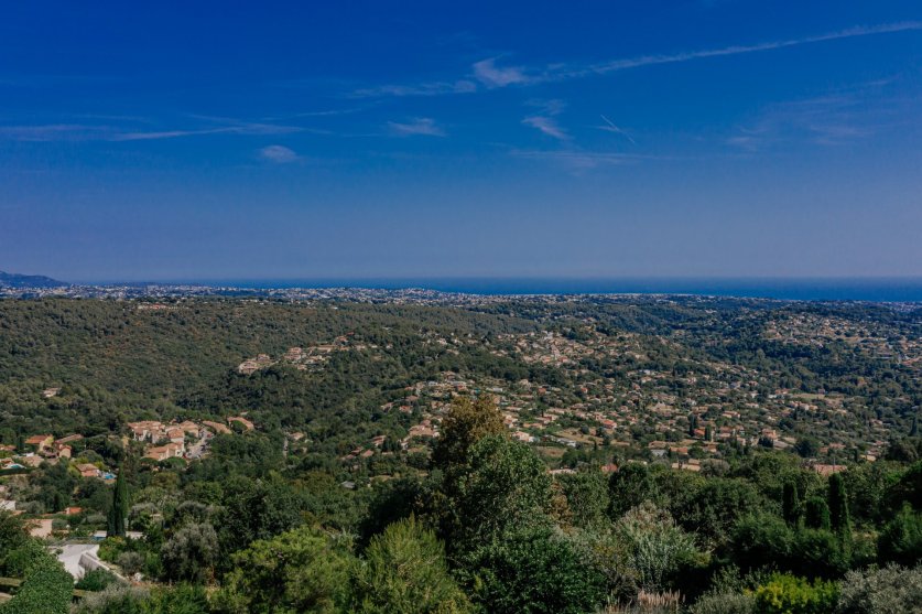 A Charming 5 Bedroom Provencal Villa In The Countryside Between Nice & Antibes Image 5