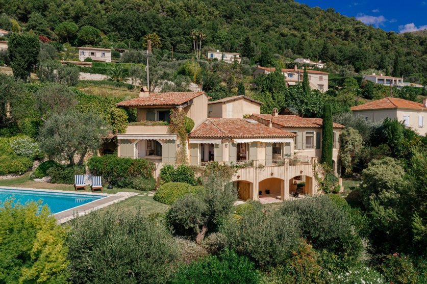 A Charming 5 Bedroom Provencal Villa In The Countryside Between Nice & Antibes Image 18