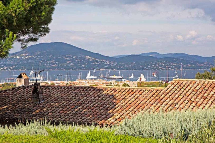 Beautiful well-equipped Villa Rental walking distance to town centre : ST TROPEZ Image 20