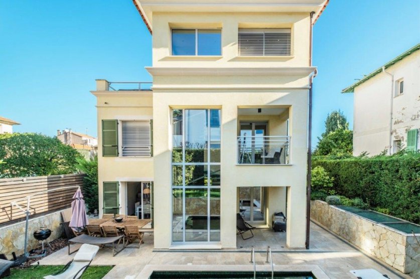 Villa à vendre avec 5 chambres et une vue mer - ST JEAN CAP FERRAT Image 1