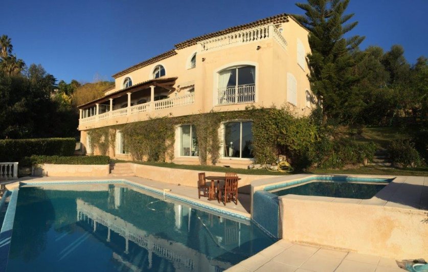 Villa provençale à louer avec une vue mer panoramique et 7 Chambres - GOLFE JUAN Image 1