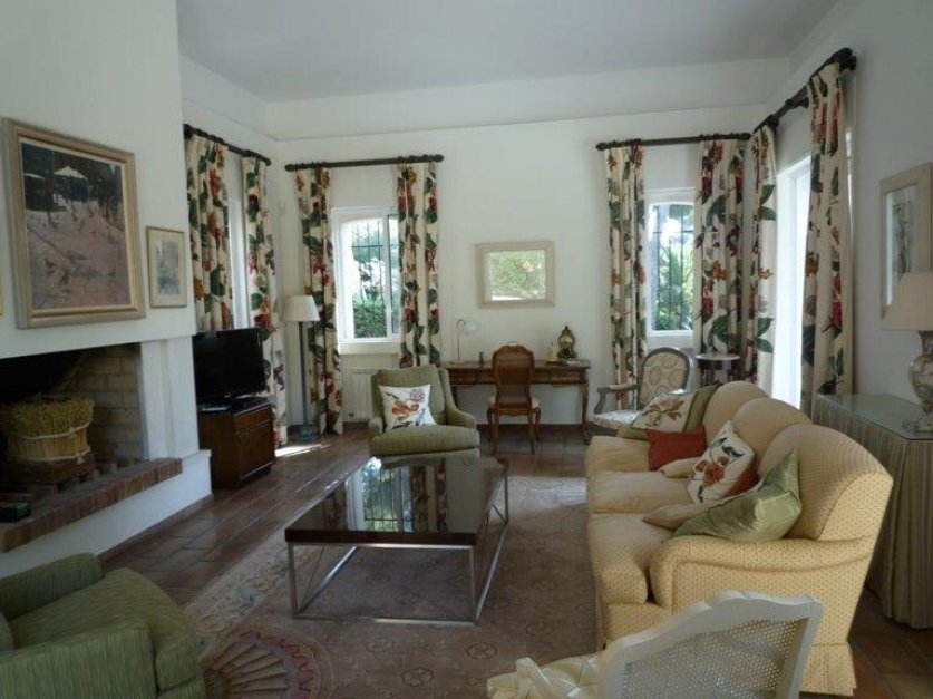 Charming Neo Provençale Villa for sale with 4 Bedrooms - CAP D'ANTIBES Image 6