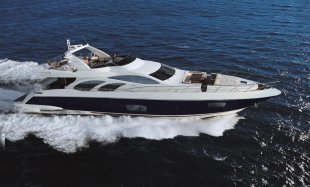 Yacht Charter Leonardo