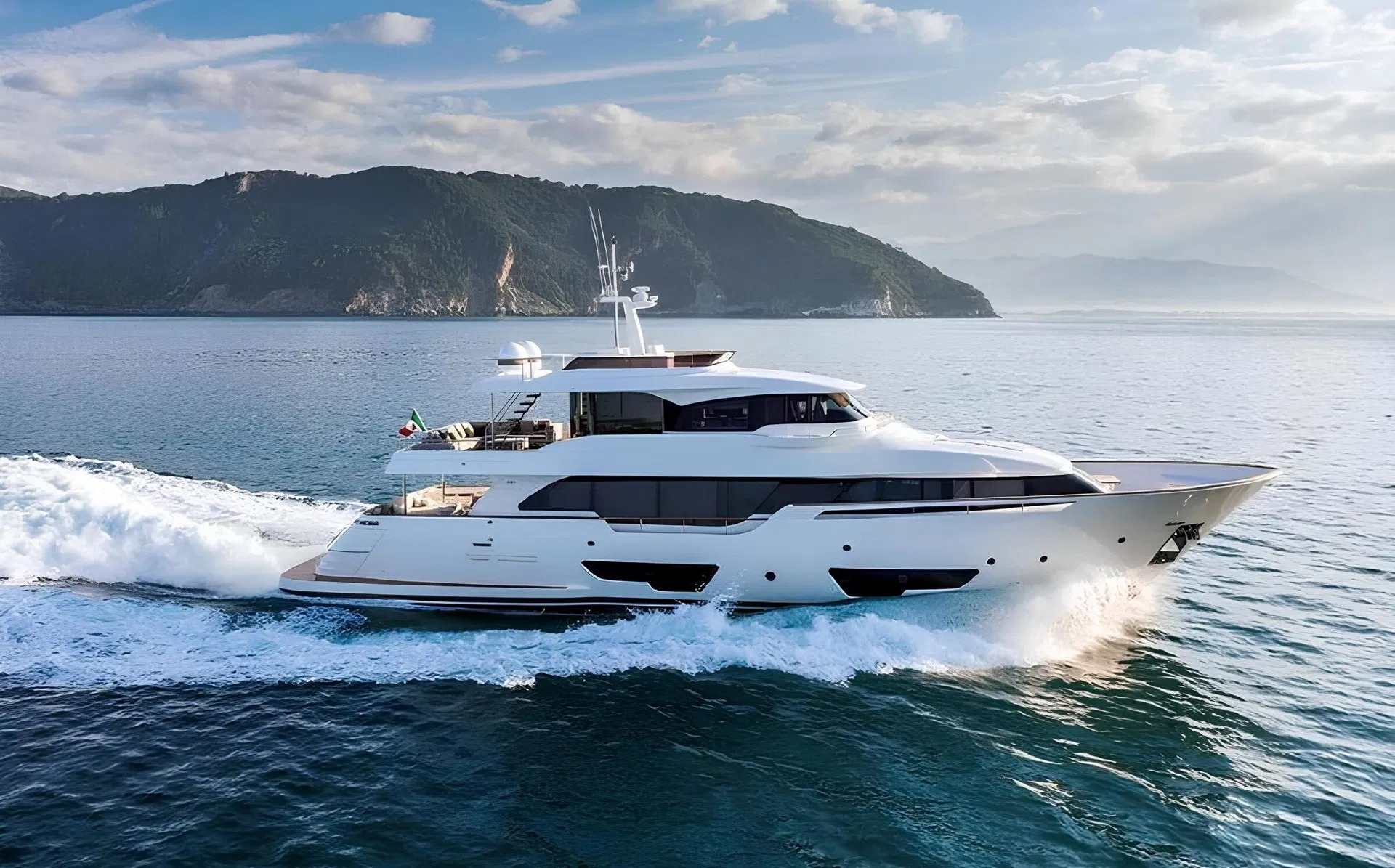CUSTOM LINE Navetta 28